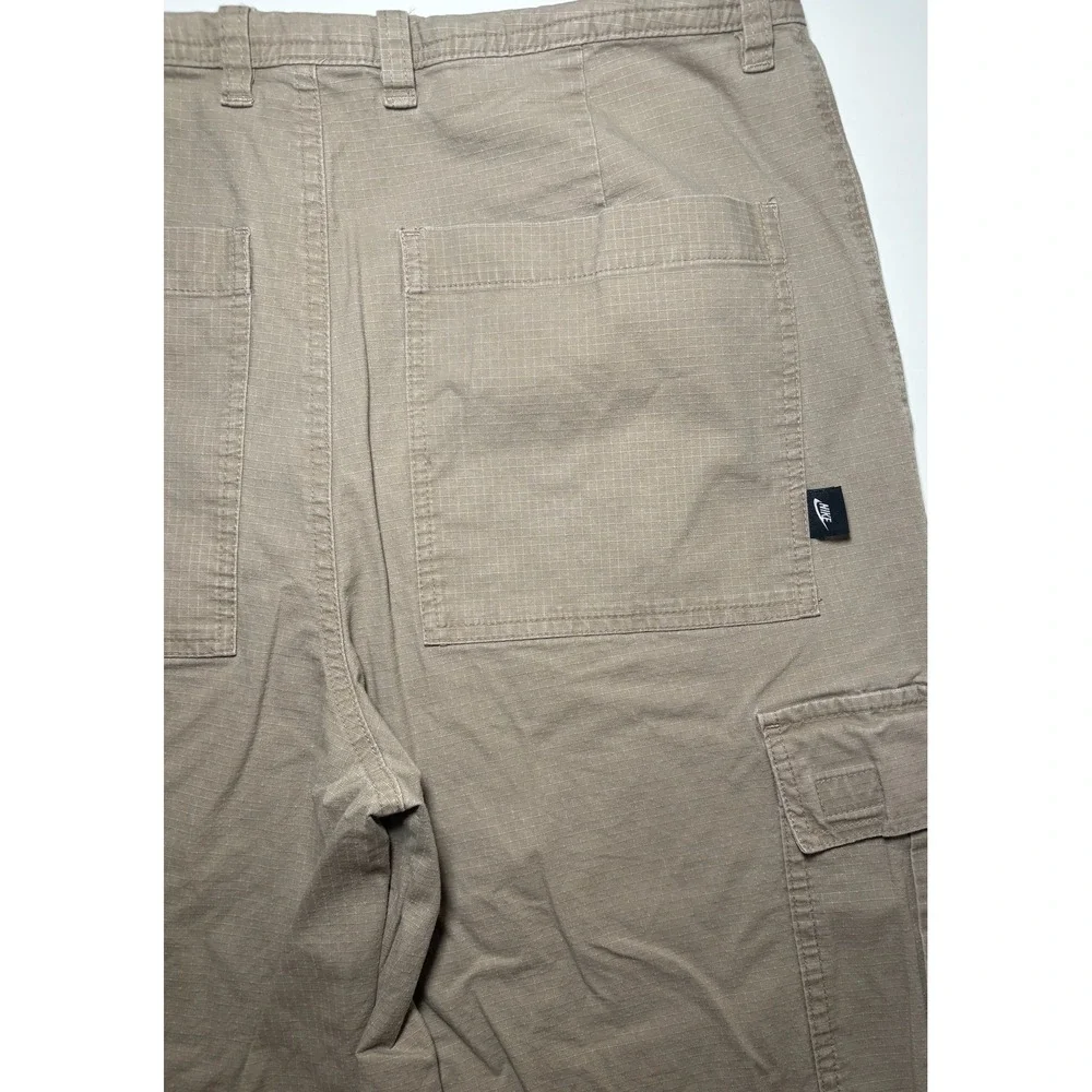 Nike Cargo Pants | Tan | 32 X 32